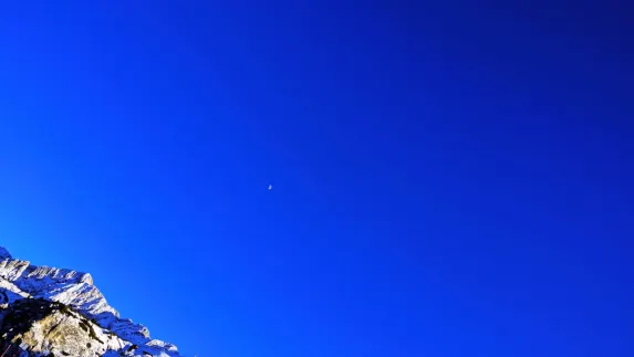 Gratogana Cazino Cazinou Suport